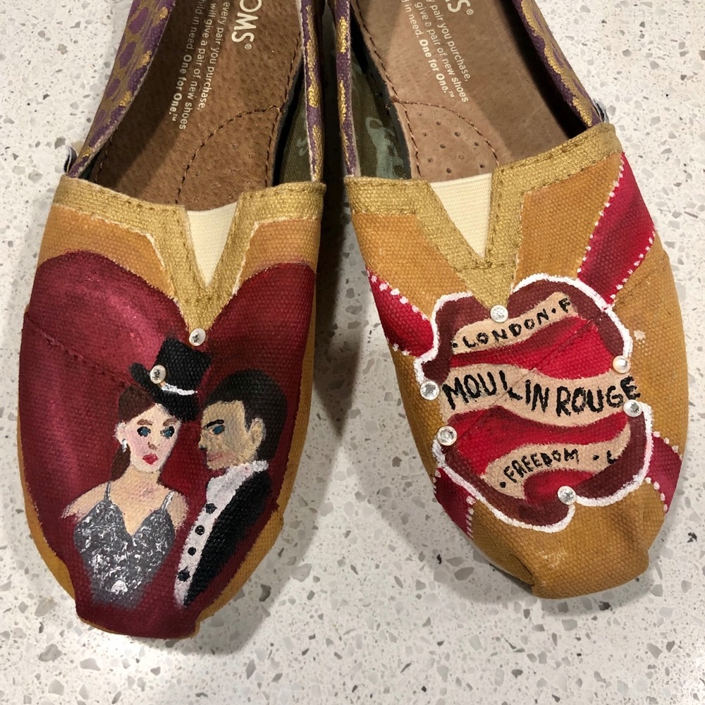 HAND PAINTED “Moulin Rouge” Toms!!